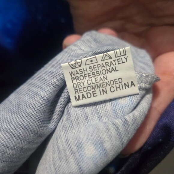 Batman long sleeve shirt galaxy pattern with‎ logo NWT - Picture 6 of 6